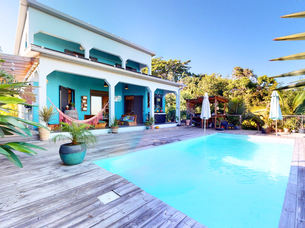 VILLA COUP DE COEUR AVEC PISCINE ET VUE MER - LA POSSESSION (Quartier Ravine à malheur) - 1