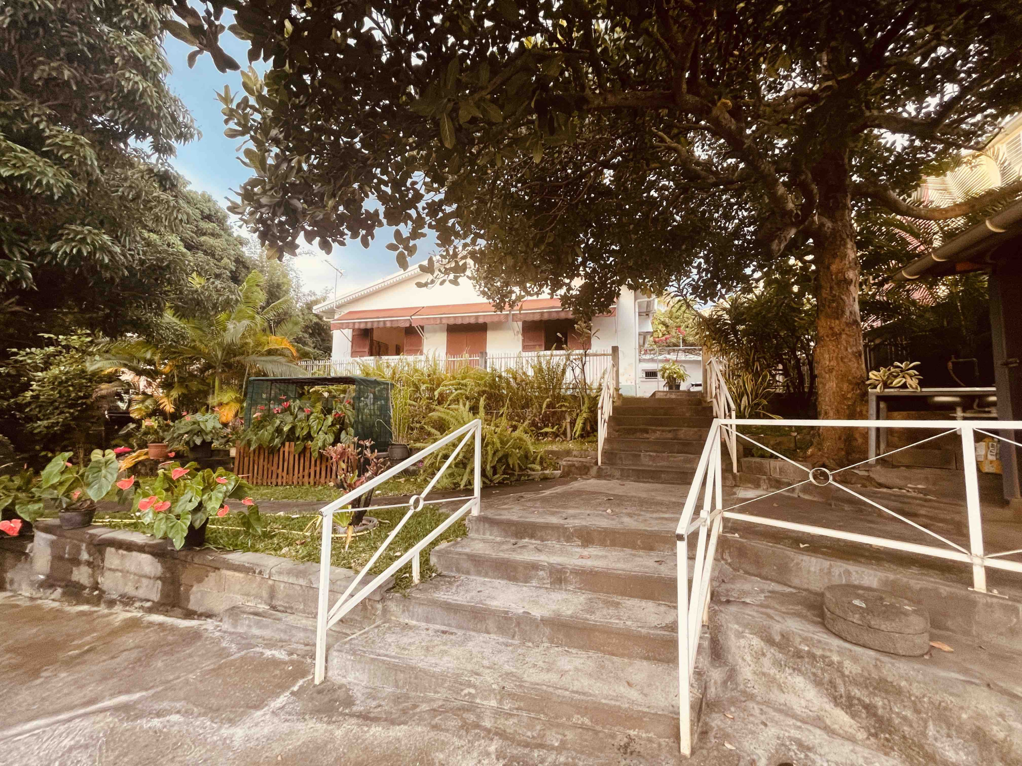 NOUVEAUTE SECTEUR SAINTE-THERESE A SAISIR - 1