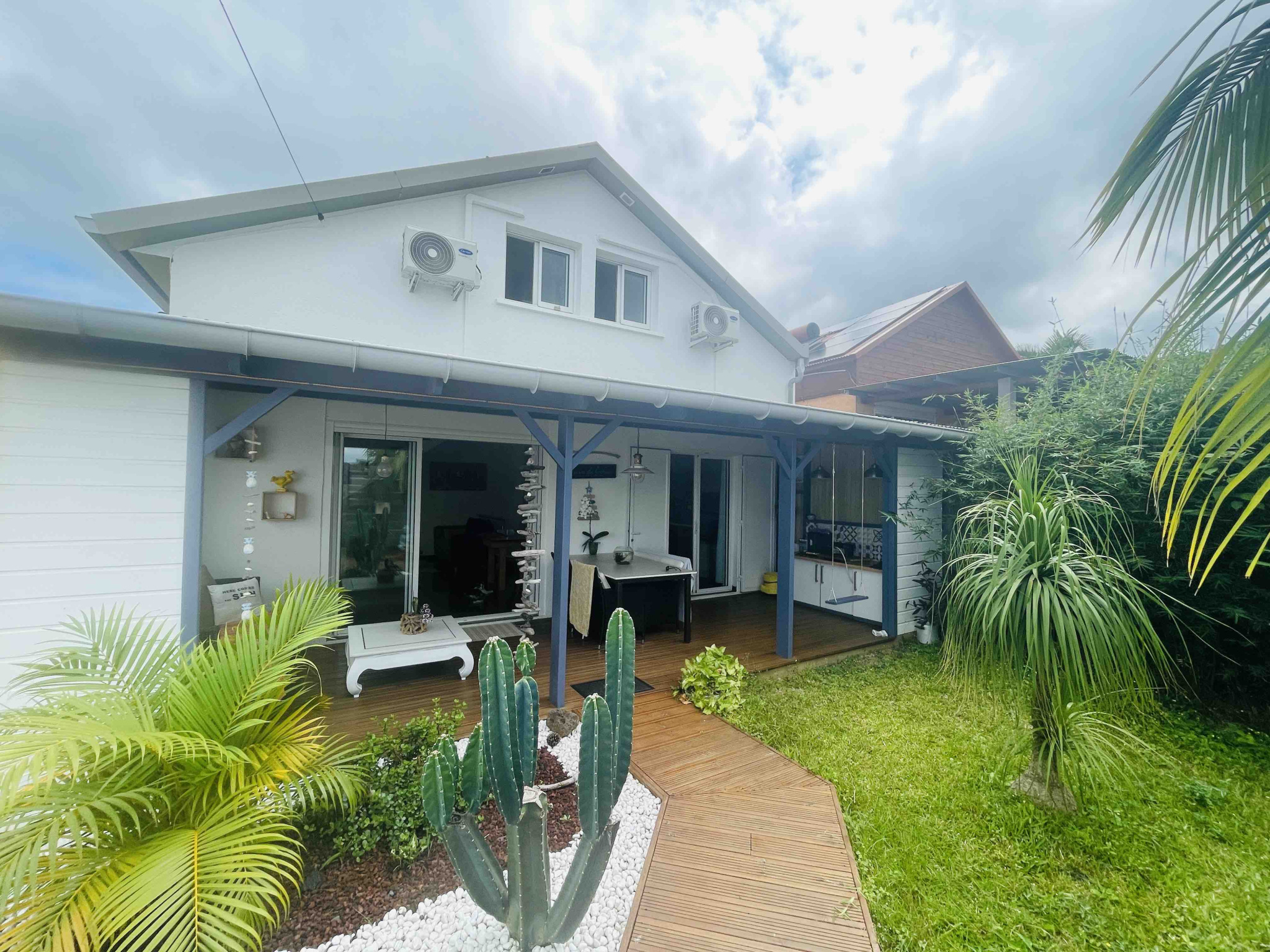 RARE SUR LE SECTEUR MAISON T5 A LA POSSESSION (RAVINE A MALHEUR) - 1