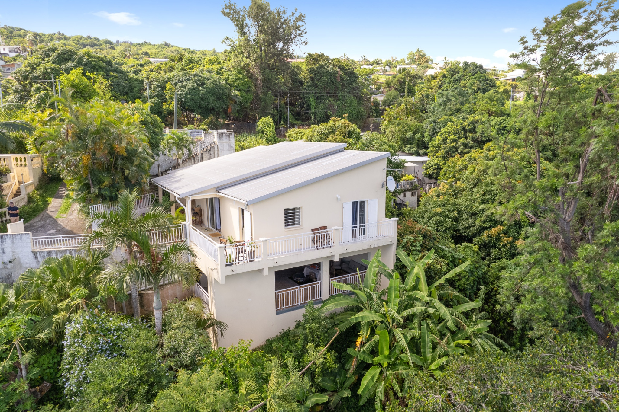 VUE MER AVEC CETTE MAISON T4 A SAINT PAUL (BOIS DE NEFLES SAINT PAUL) - 1