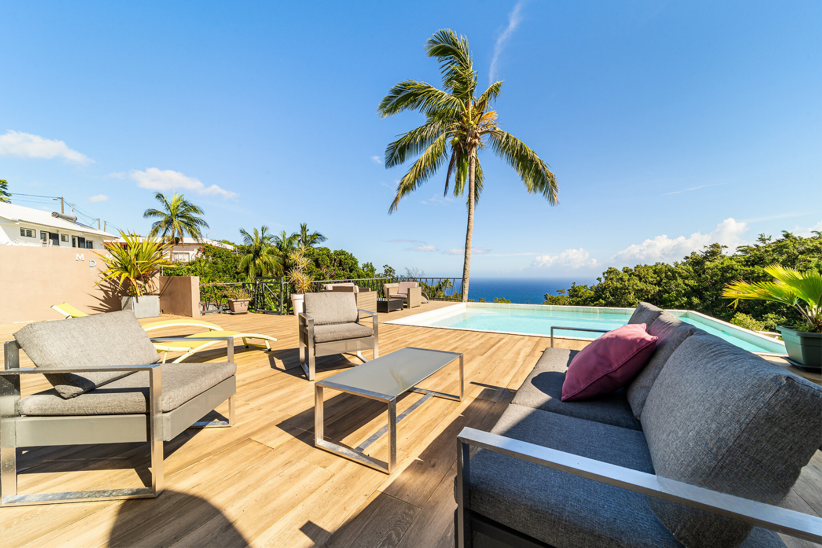 Villa T 6-7 - Vue mer exceptionnelle - LA MONTAGNE - 1