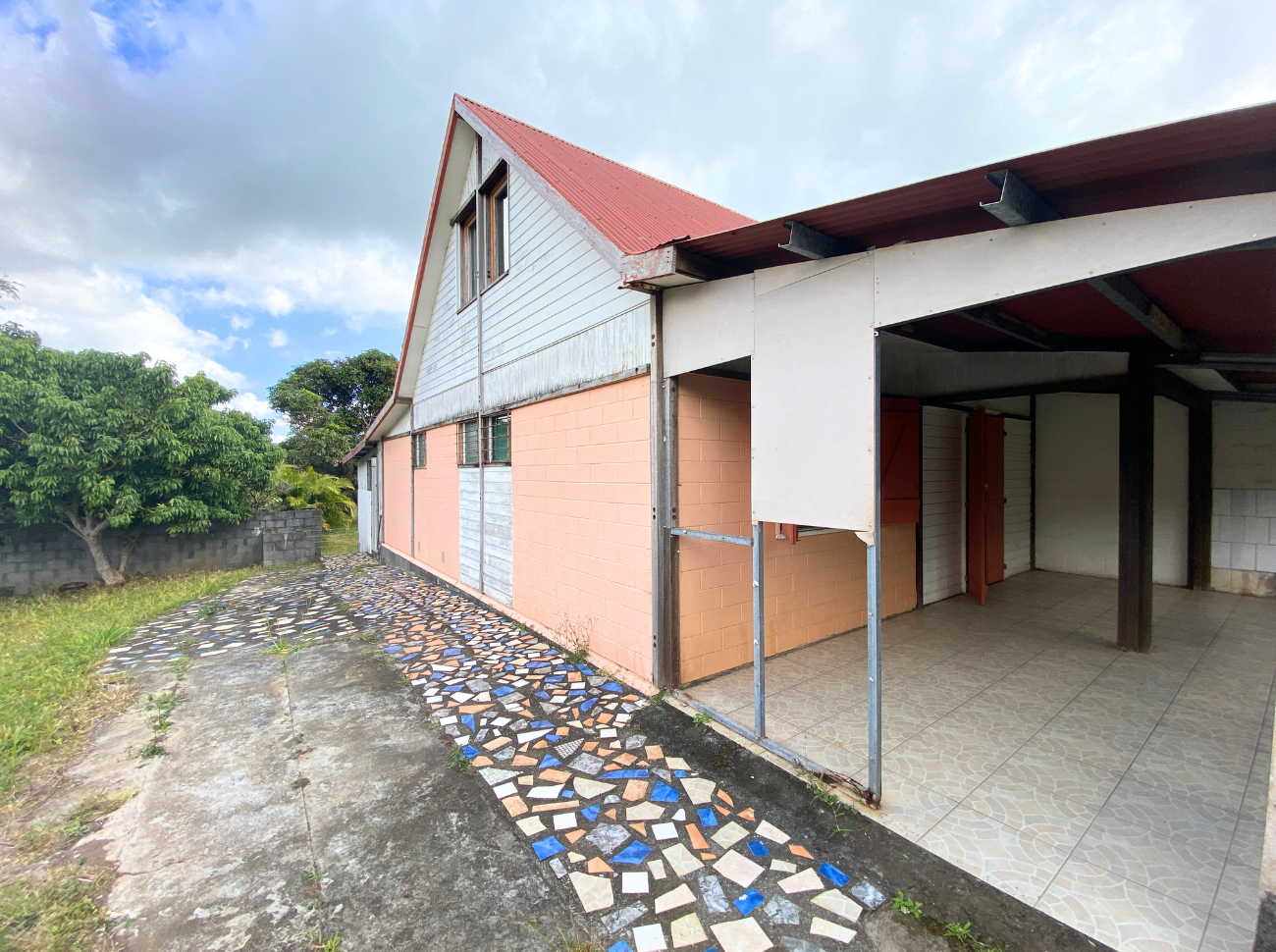 Maison T4 - Libre - SAINT BERNARD - 1