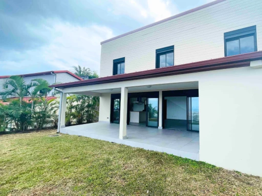 VILLA T5 VUE MER -  LA POSSESSION (QUARTIER RAVINE A MALHEUR)