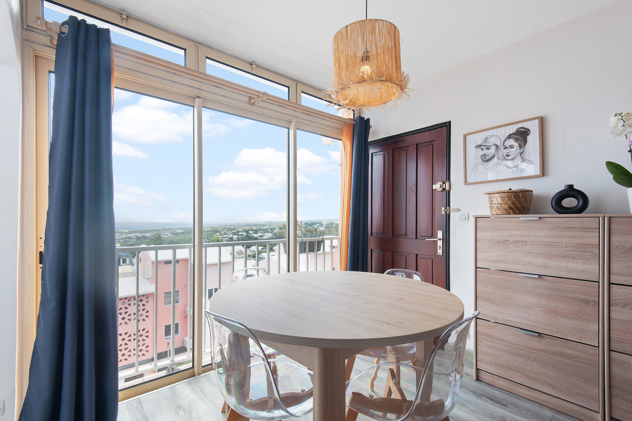 Appartement T4 duplex VUE MER - ST DENIS (Moufia)