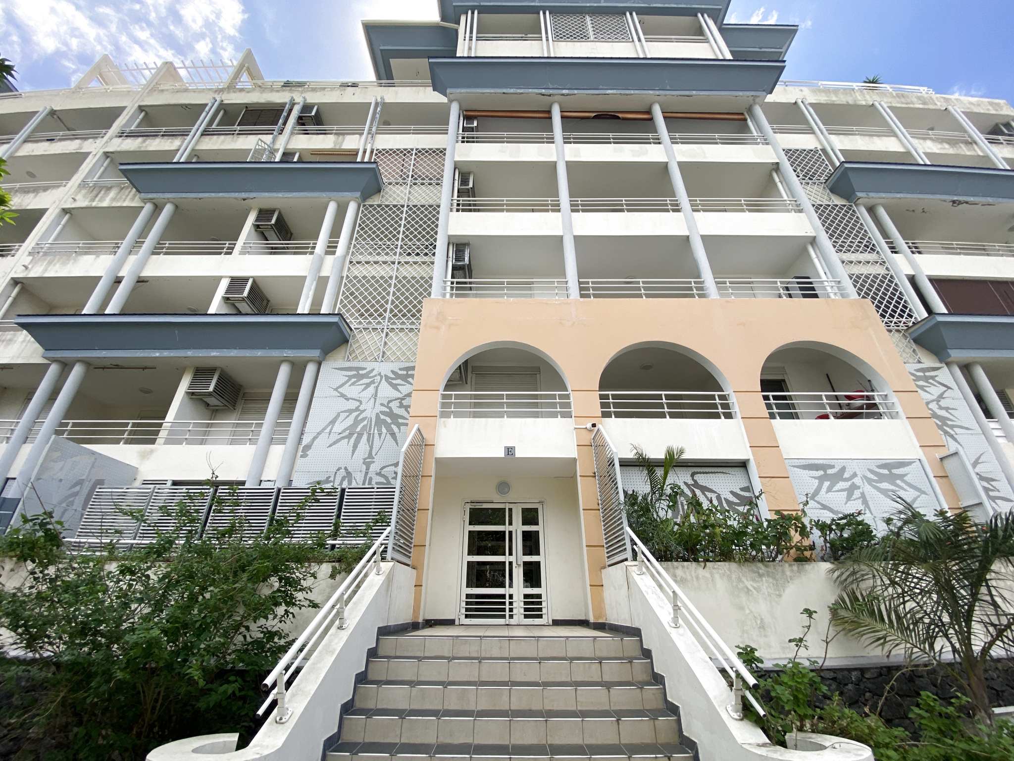 SAINTE CLOTILDE - Appartement T4 - 1