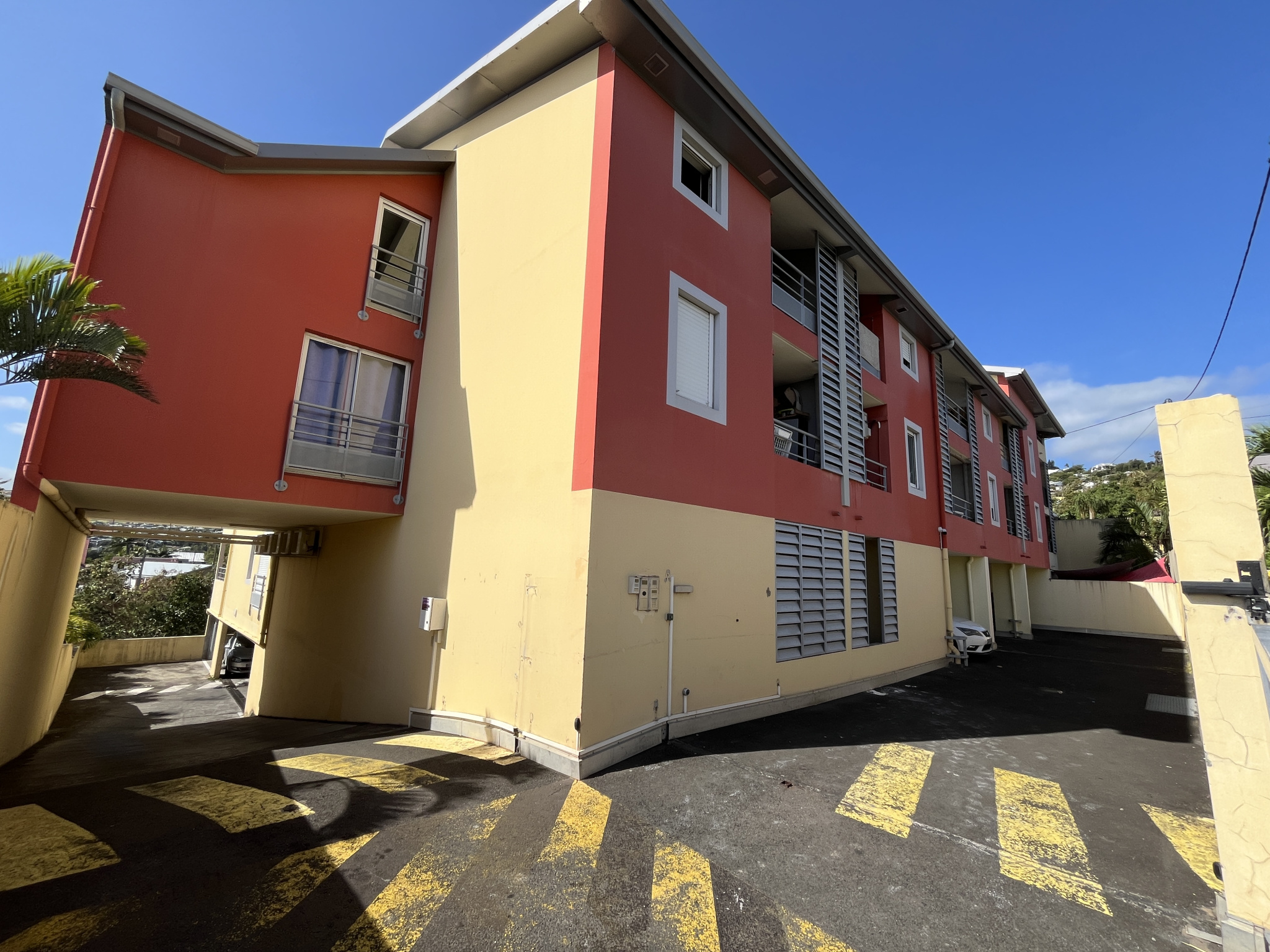 SAINT DENIS (MOUFIA) - STUDIO LIBRE RESIDENCE OCEANE - 1