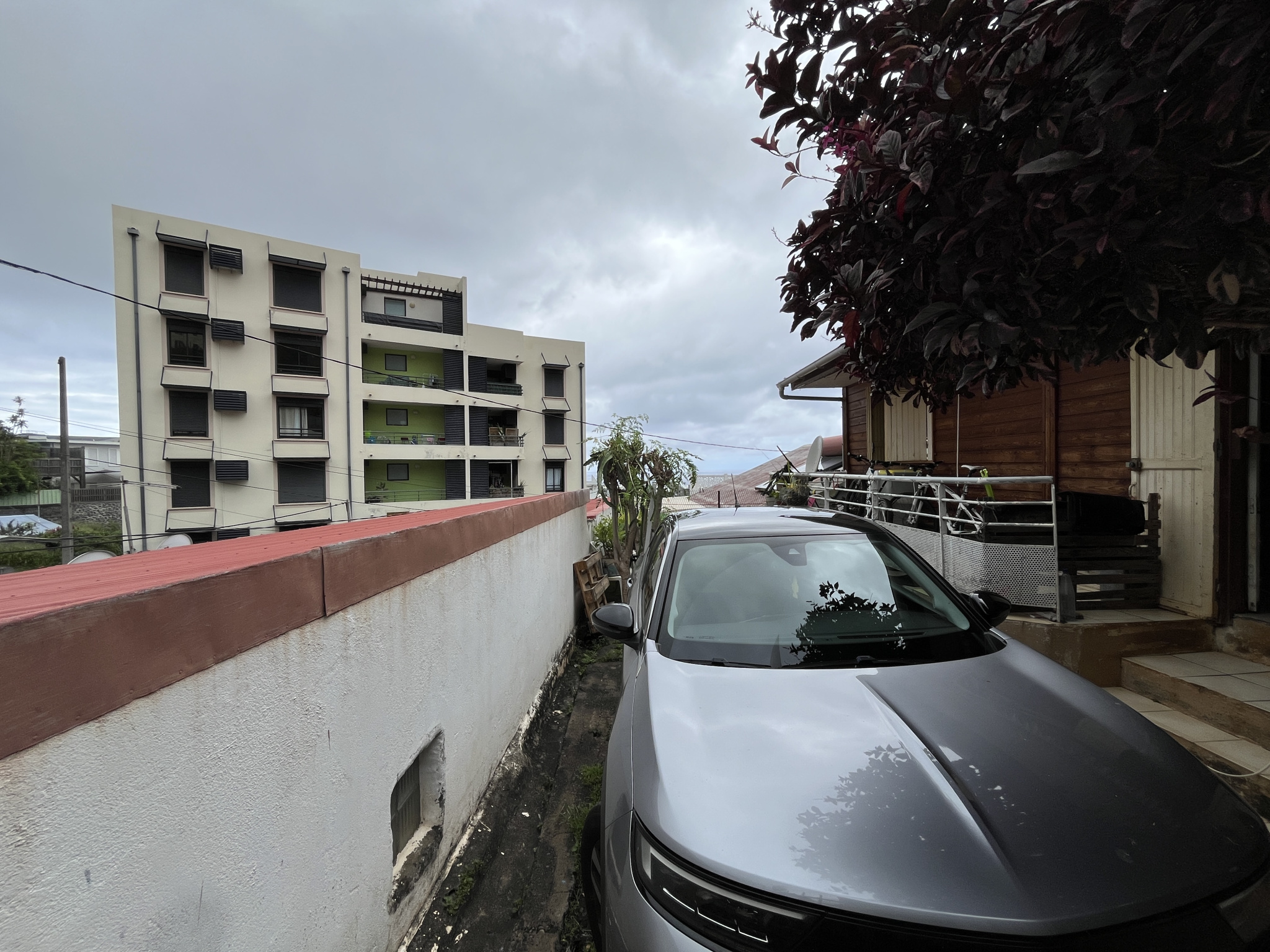 SAINT DENIS (BELLEPIERRE) - Maison - A deux pas du CHU - Louée - 1