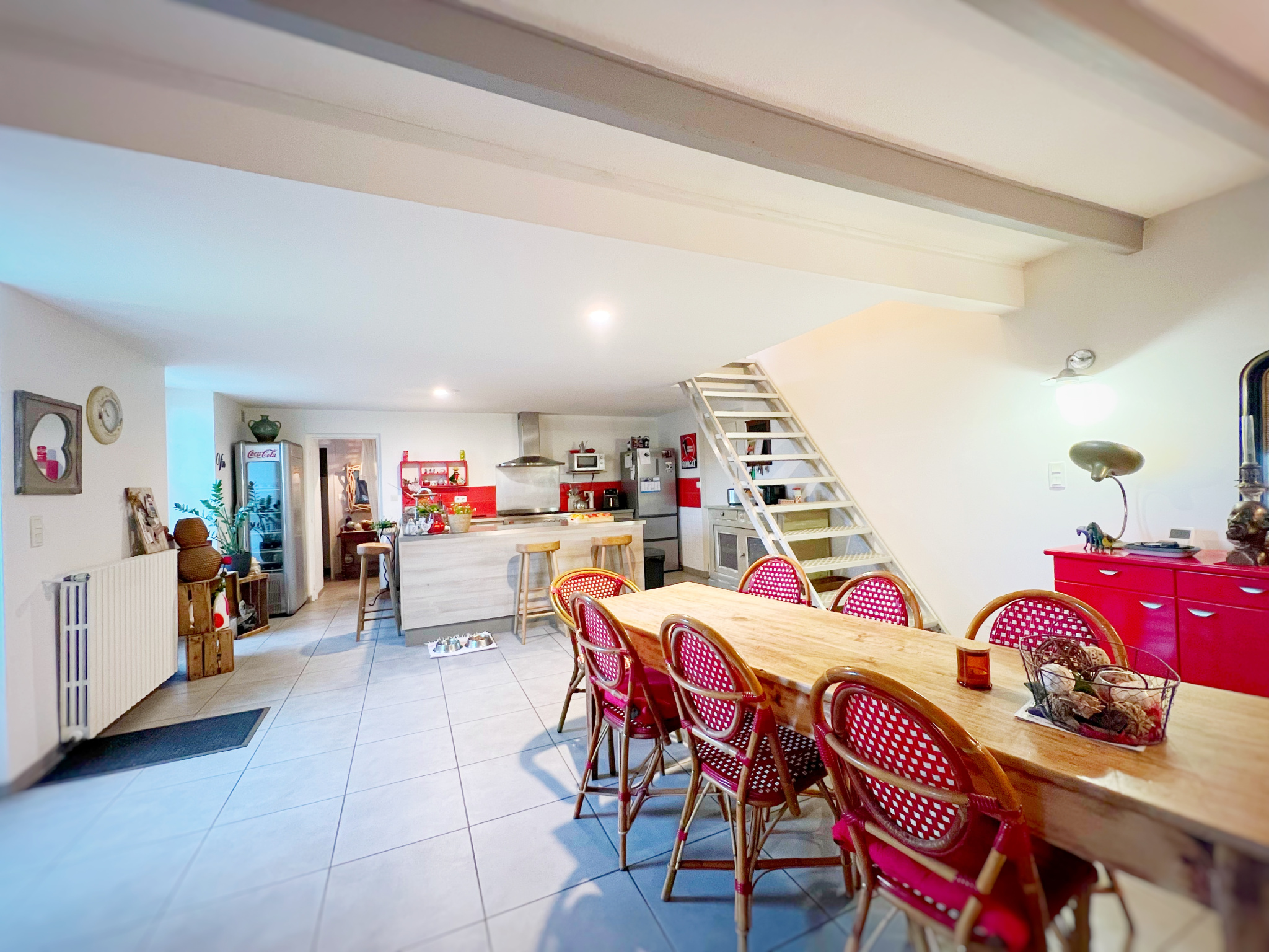 VOUHÉ - MAISON F5 AVEC PISCINE