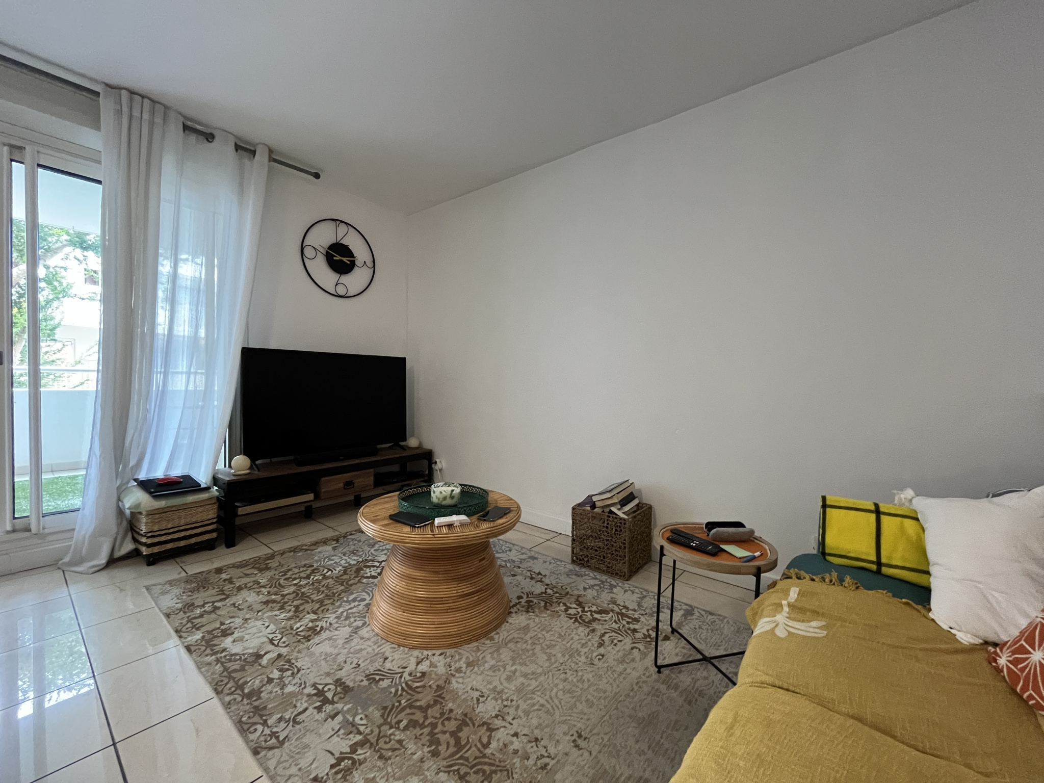 STE CLOTILDE - APPARTEMENT T2 LIBRE