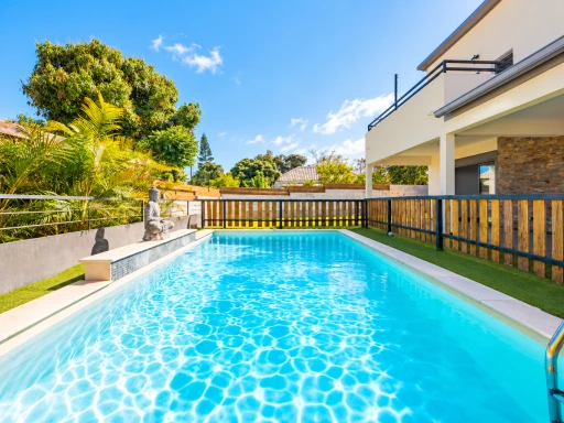 LA POSSESSION (LA REUNION) - VILLA T4 AVEC PISCINE