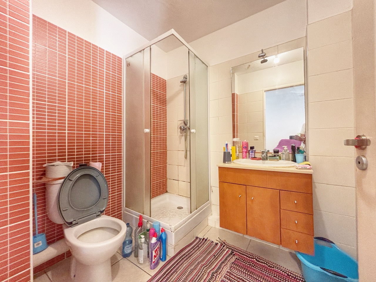 SAINT DENIS (REUNION) - STUDIO LOUÉ SPECIAL INVESTISSEURS