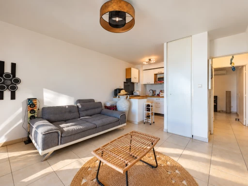 LA SALINE LES BAINS (REUNION) - EXCLUSIVITE APPARTEMENT T2 AVEC EXTERIEUR VUE MER